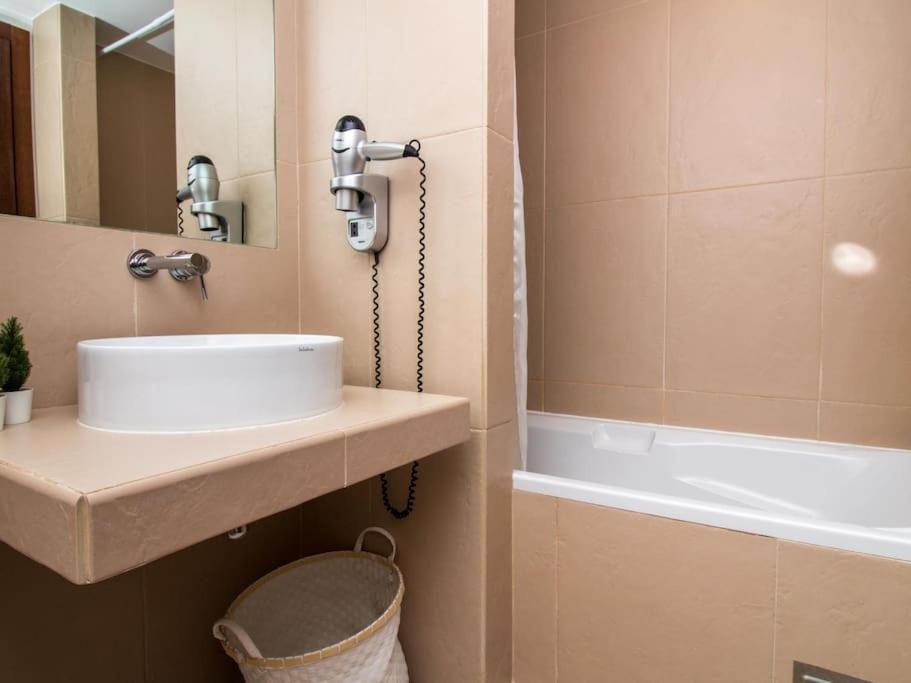 Anchor Apartment - Herdade Dos Salgados & Luxurious & 7 Pools & Golf อัลบูเฟรา ภายนอก รูปภาพ